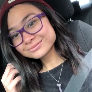Meet your Posher, Erika